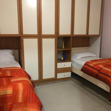Ani Apartament Durres Ngoại thất bức ảnh