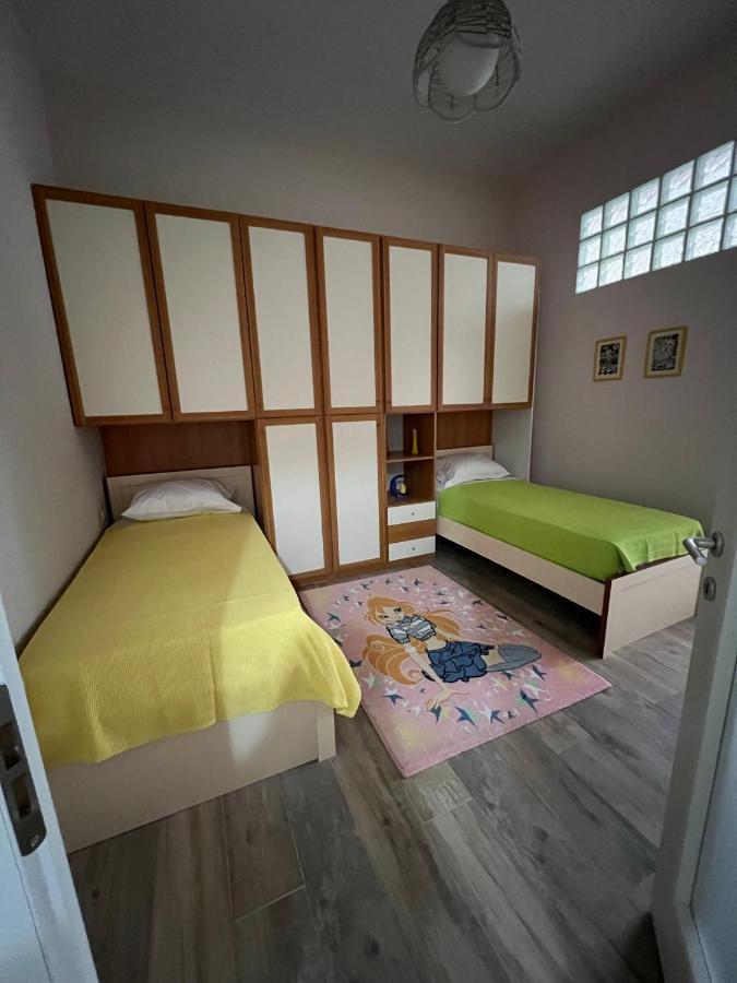 Ani Apartament Durres Ngoại thất bức ảnh