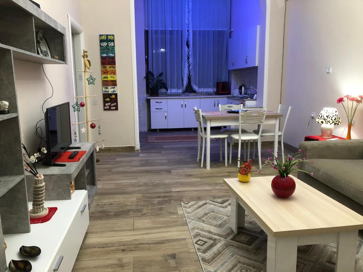 Ani Apartament Durres Ngoại thất bức ảnh